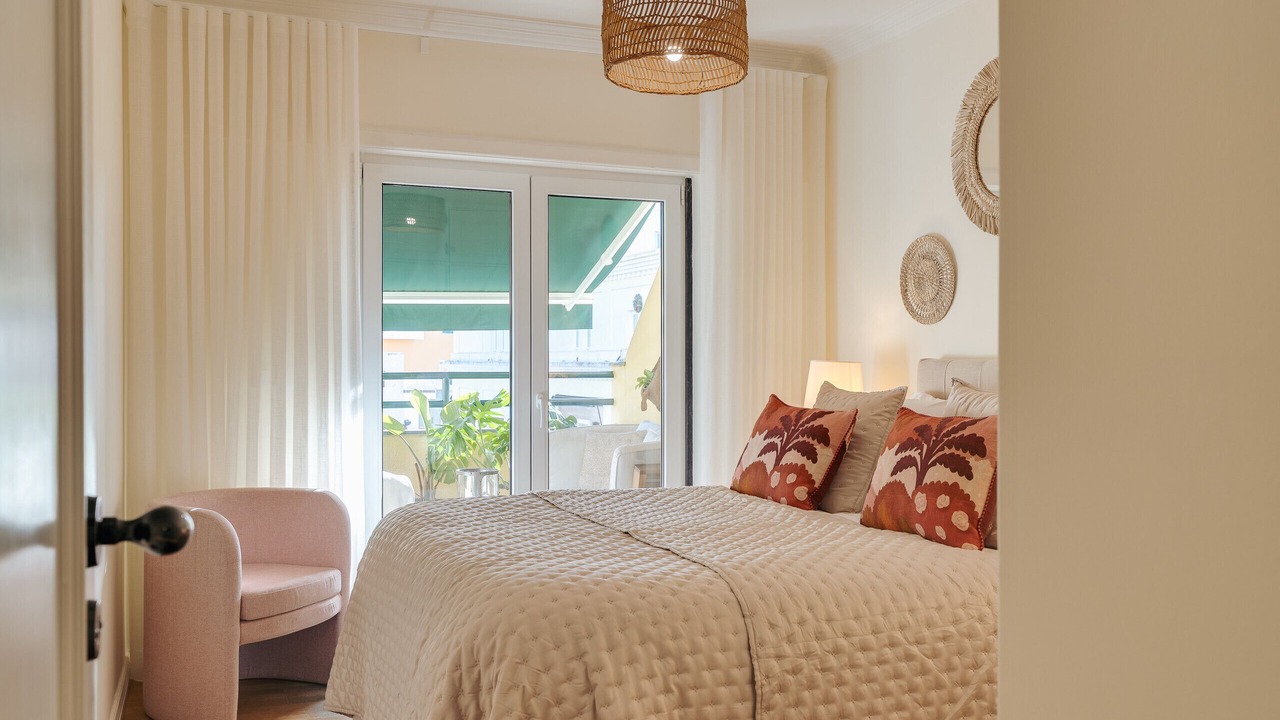 Photo of Bedroom in Estoril