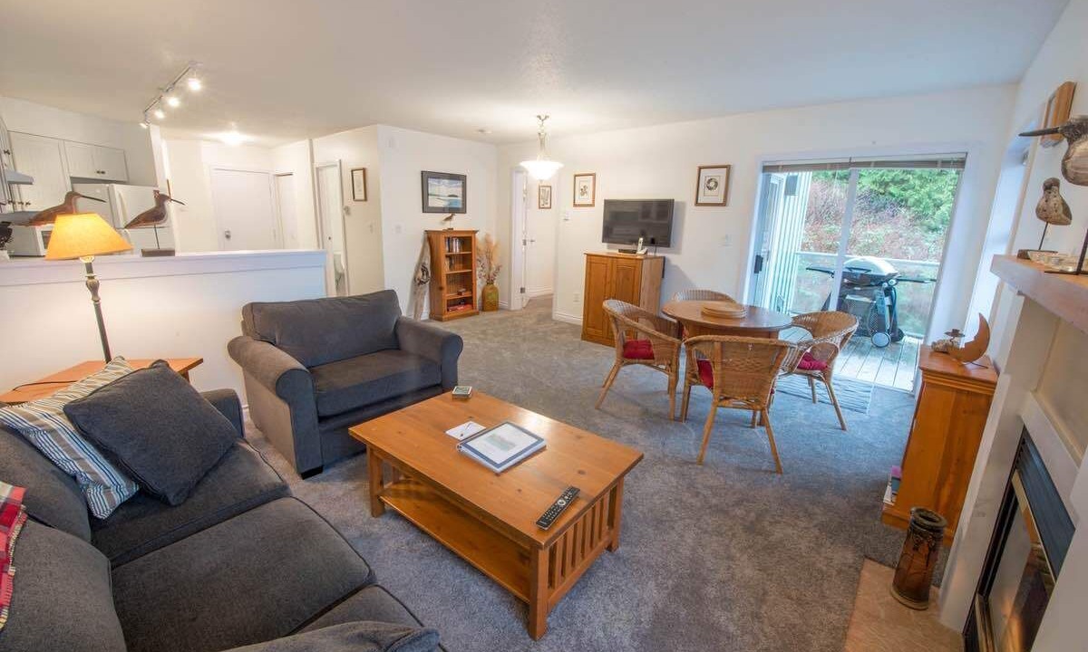 Photo of Livingroom in Tofino