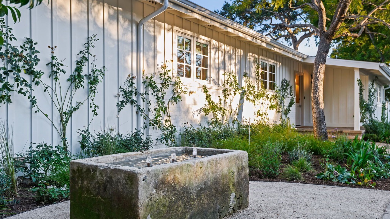 Photo of Outdoor in Coast Village
