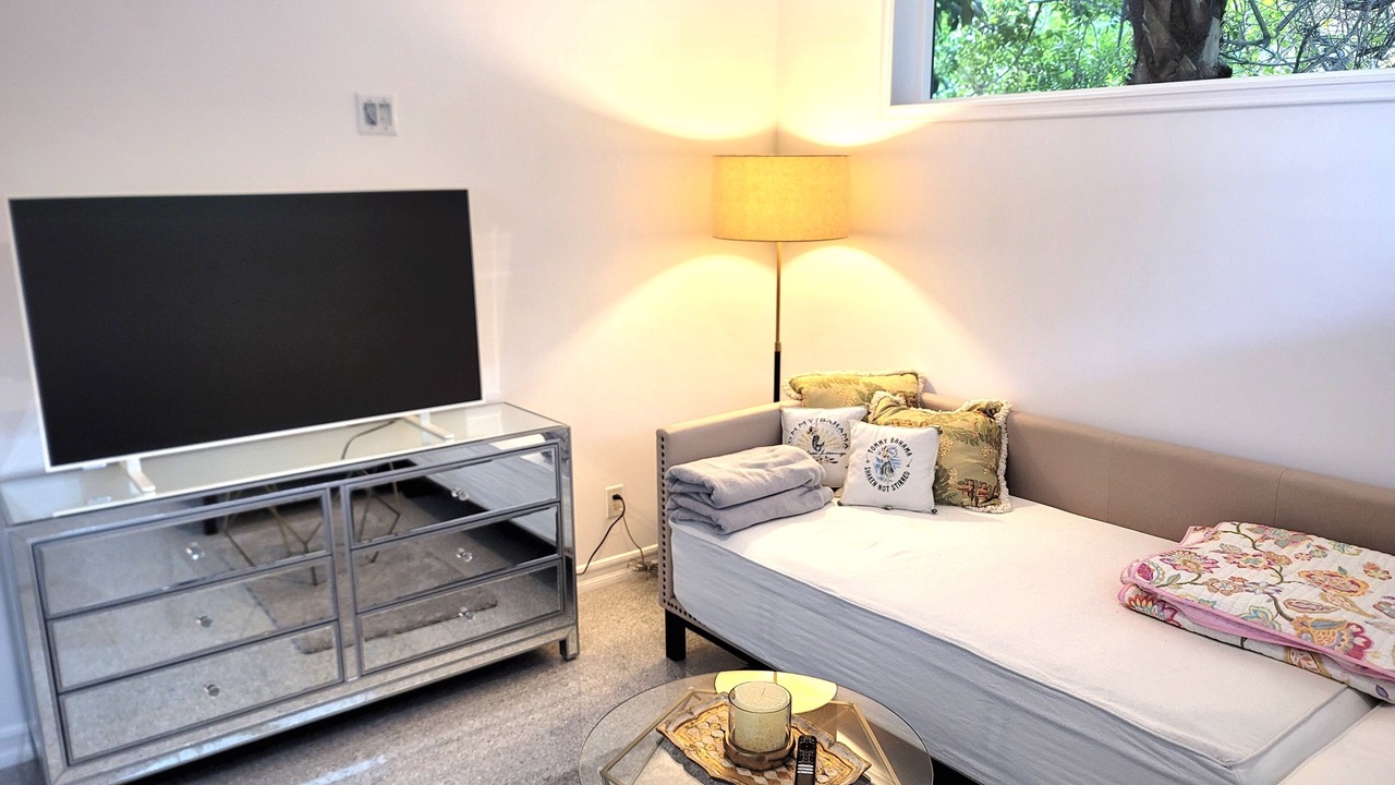 Photo of Livingroom in Palm Desert
