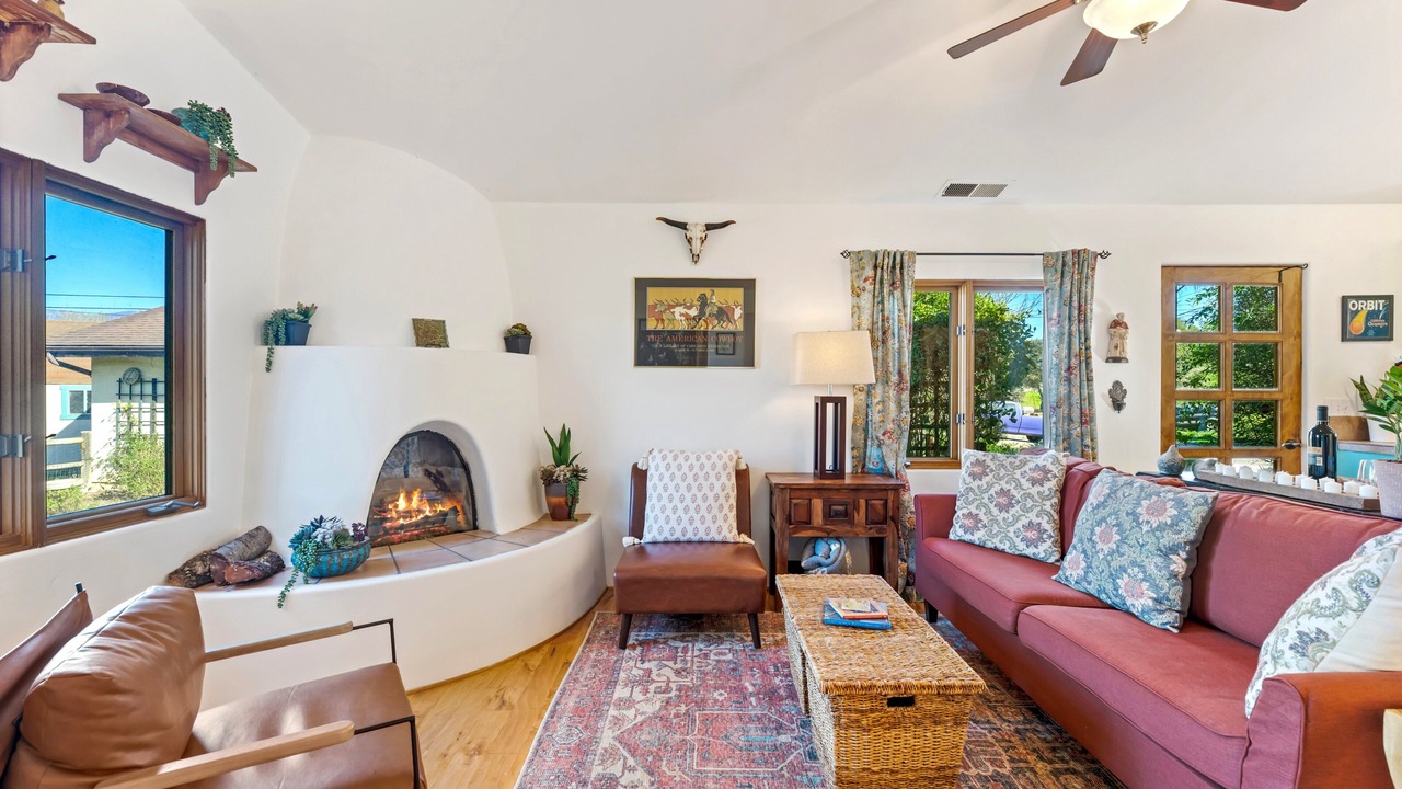 Photo of Livingroom in Santa Barbara