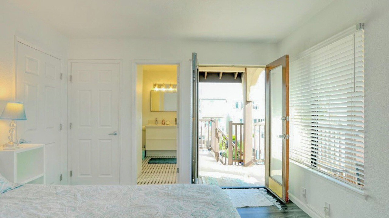 Photo of Bedroom in Downtown