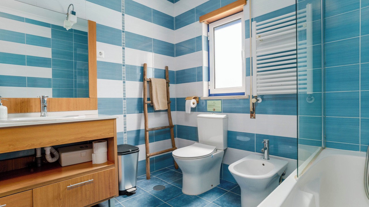 Photo of Bathroom in Aljezur