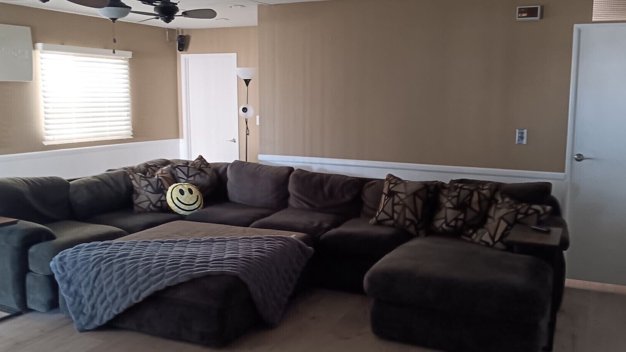Photo of Livingroom in Havasu Lake