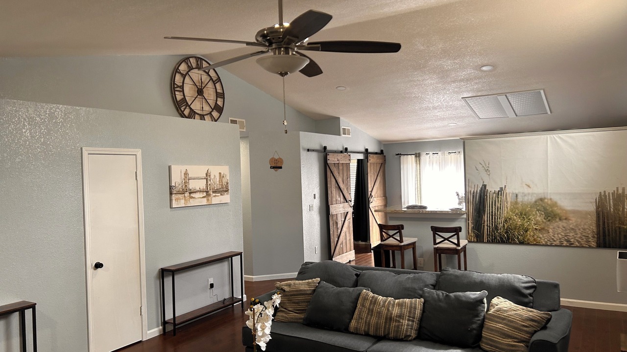 Photo of Livingroom in Modesto