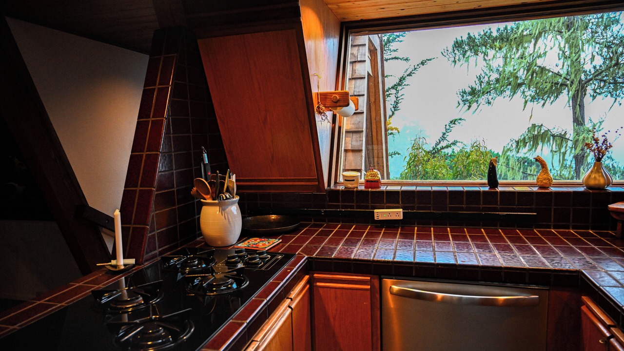 Photo of Kitchen in Pine Knolls Estates