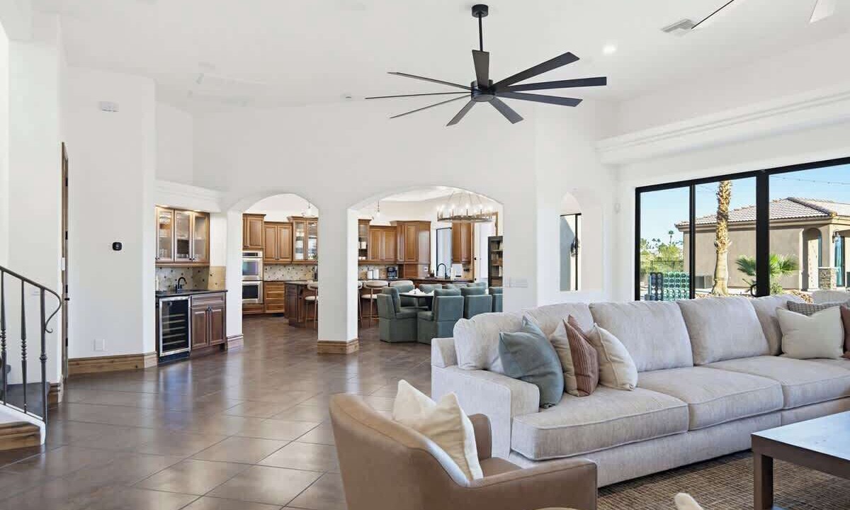 Photo of Livingroom in Lake Havasu City