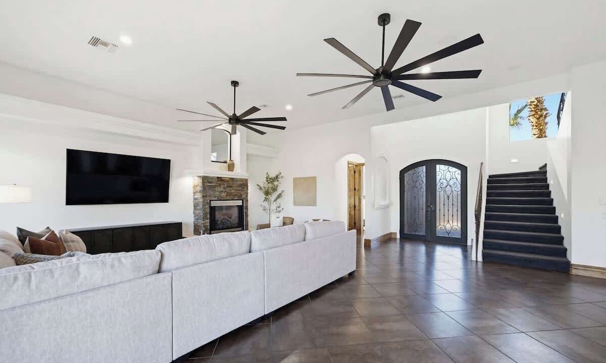 Photo of Livingroom in Lake Havasu City