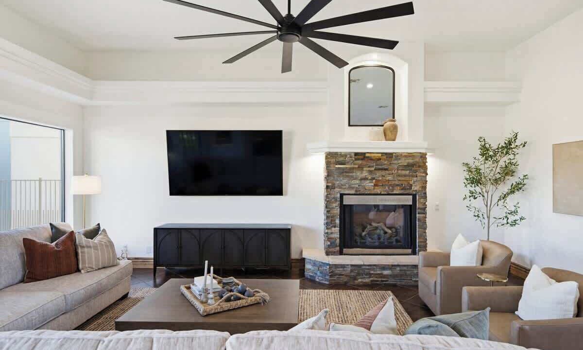 Photo of Livingroom in Lake Havasu City