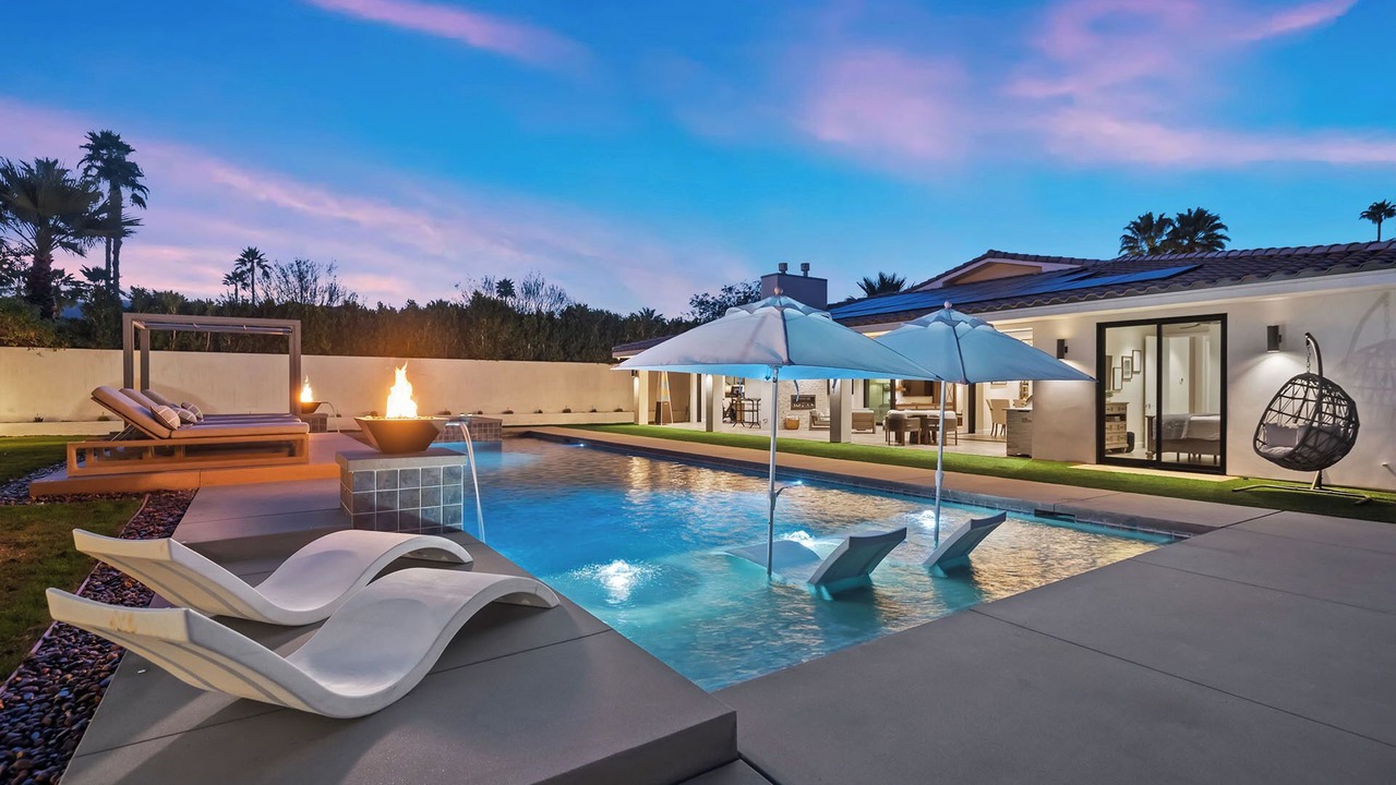 Photo of Outdoor in Magnesia Falls Cove