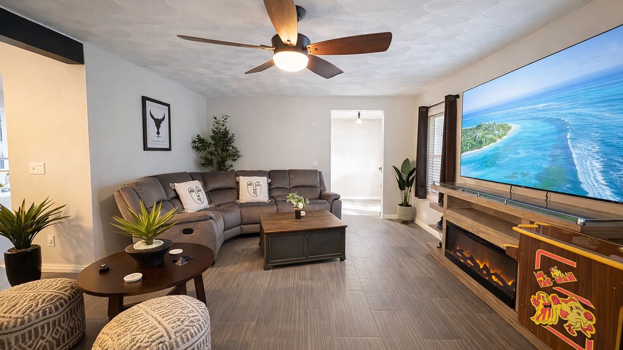 Photo of Livingroom in Sunrise Manor