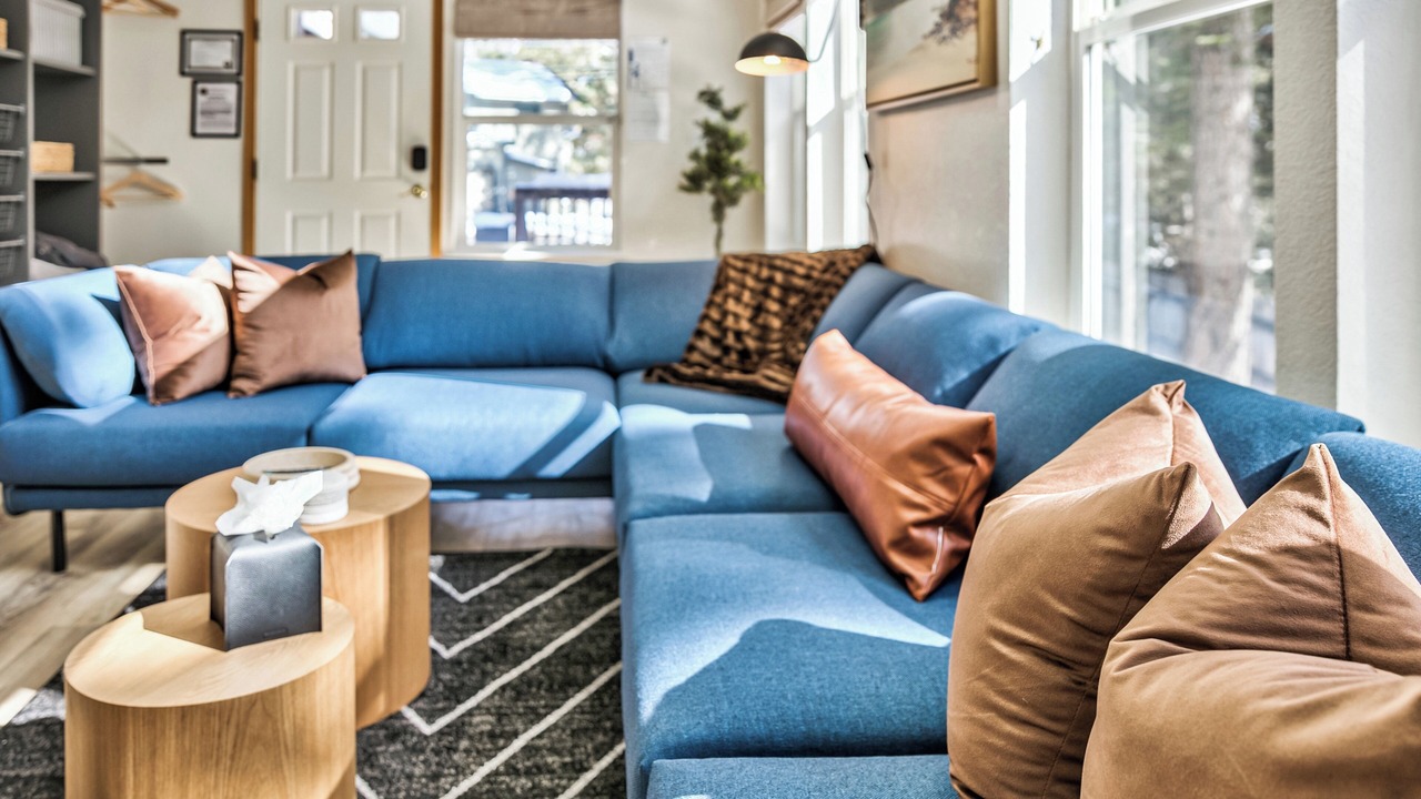 Photo of Livingroom in Christmas Valley