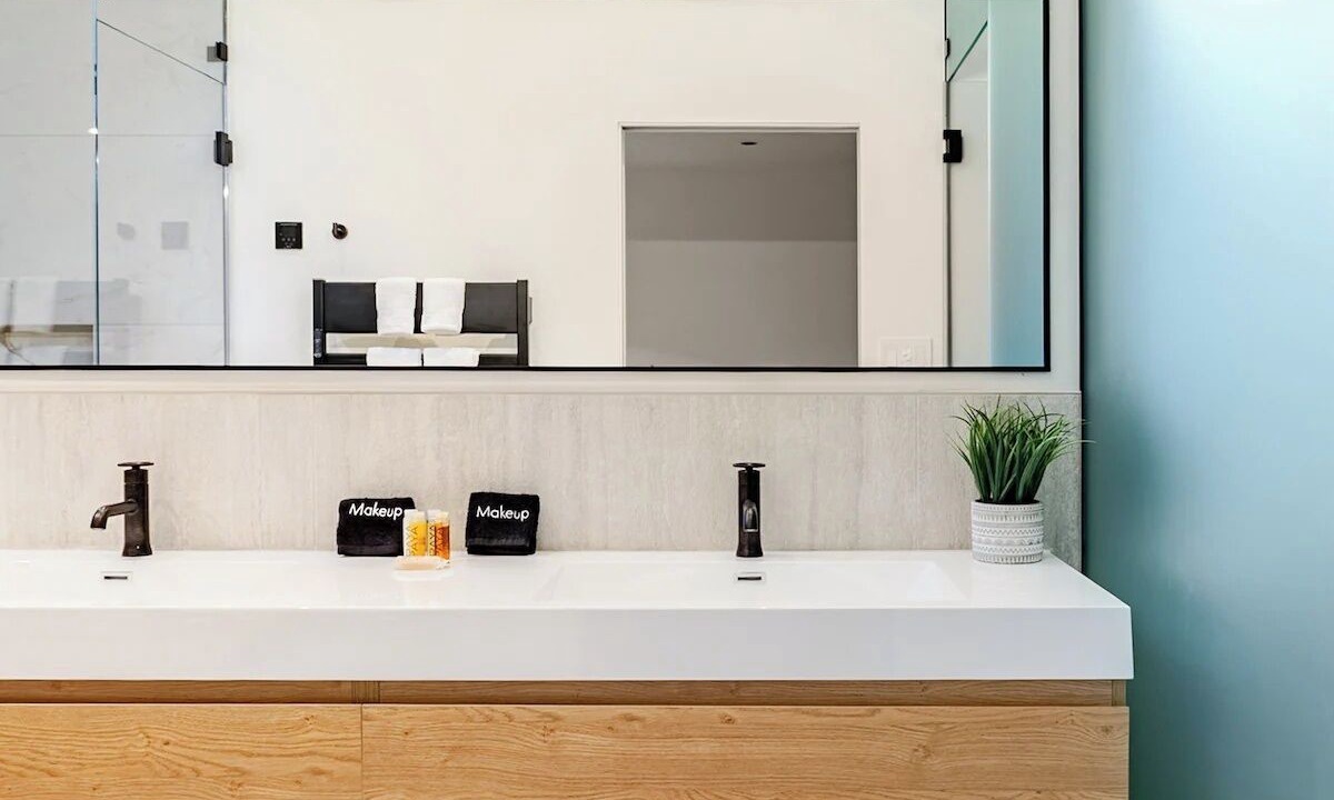 Photo of Bathroom in East Mesa