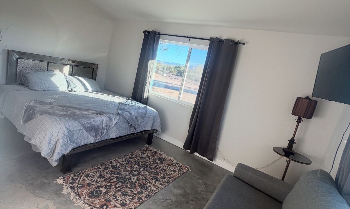 Photo of Bedroom in Twentynine Palms