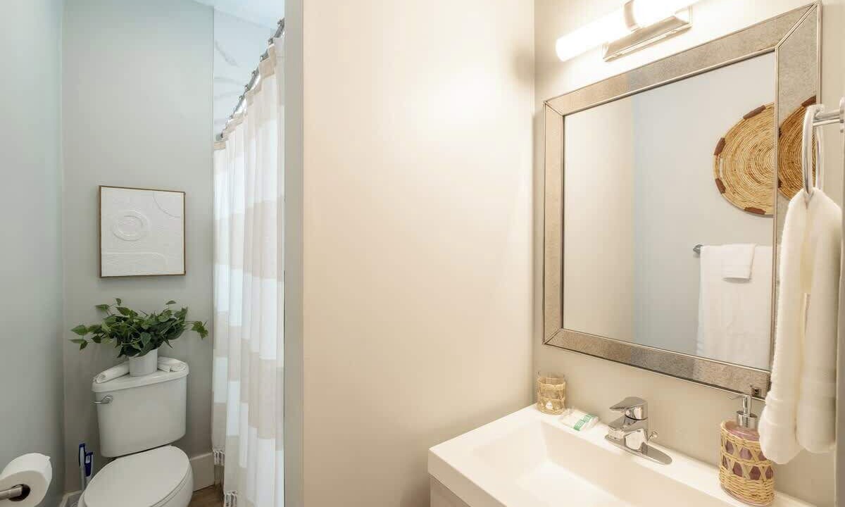 Photo of Bathroom in Little Italy