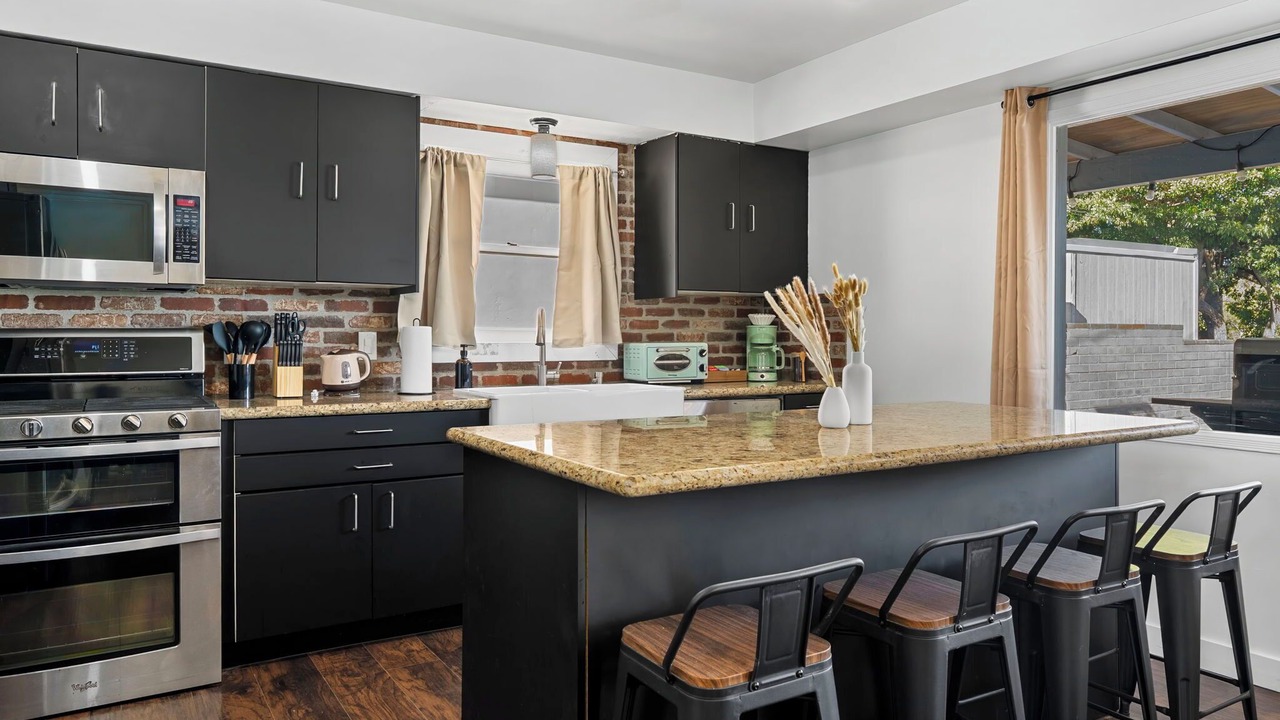 Photo of Kitchen in Rolando Village