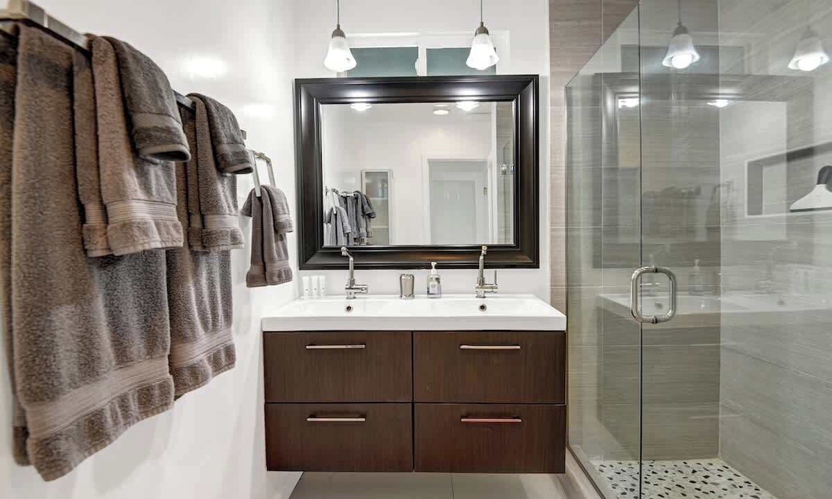 Photo of Bathroom in Sunrise Vista Chino
