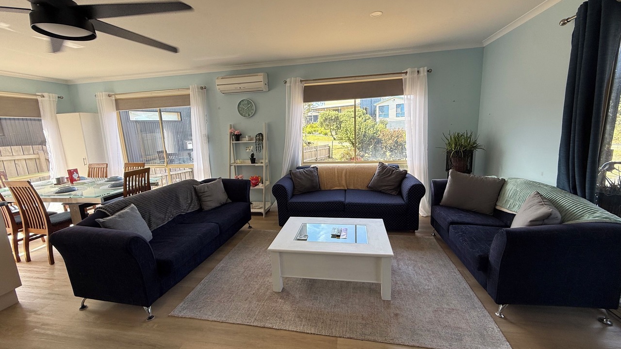 Photo of Livingroom in Venus Bay