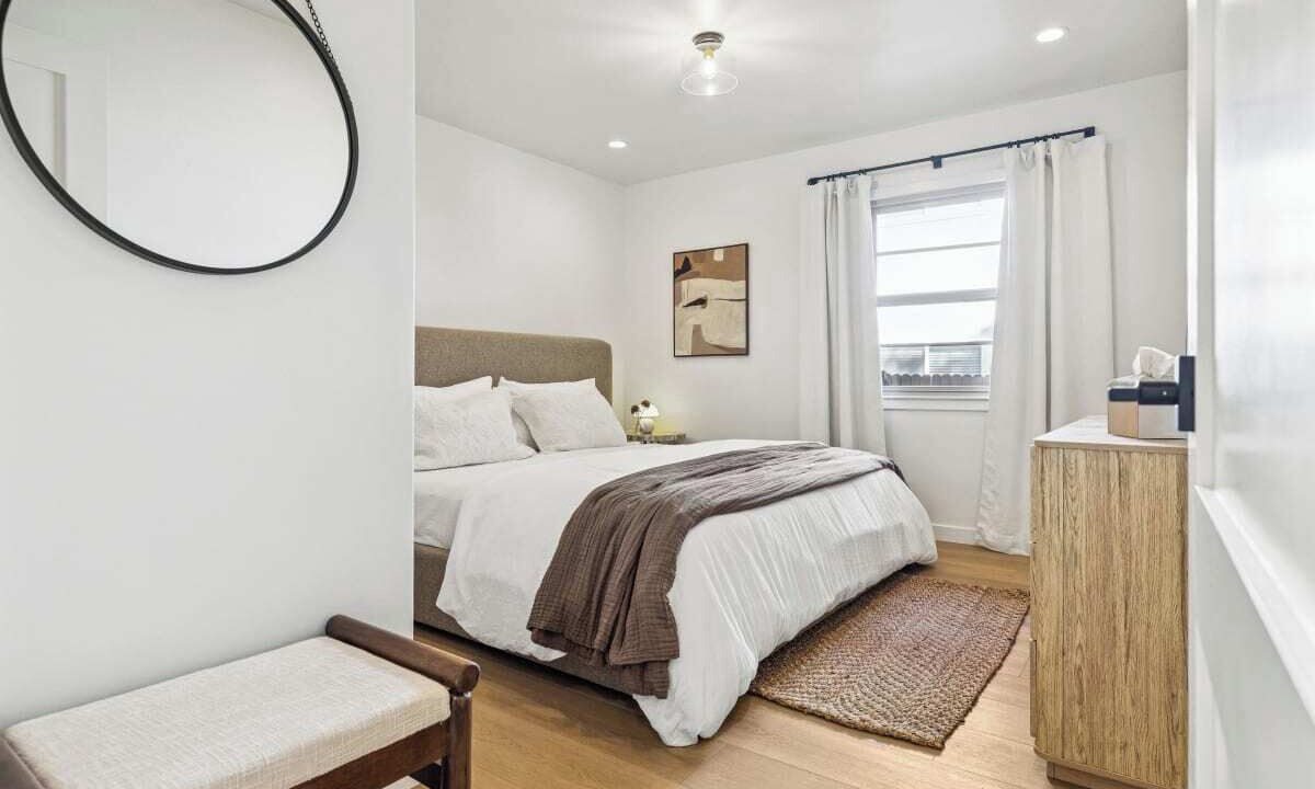 Photo of Bedroom in West Beach