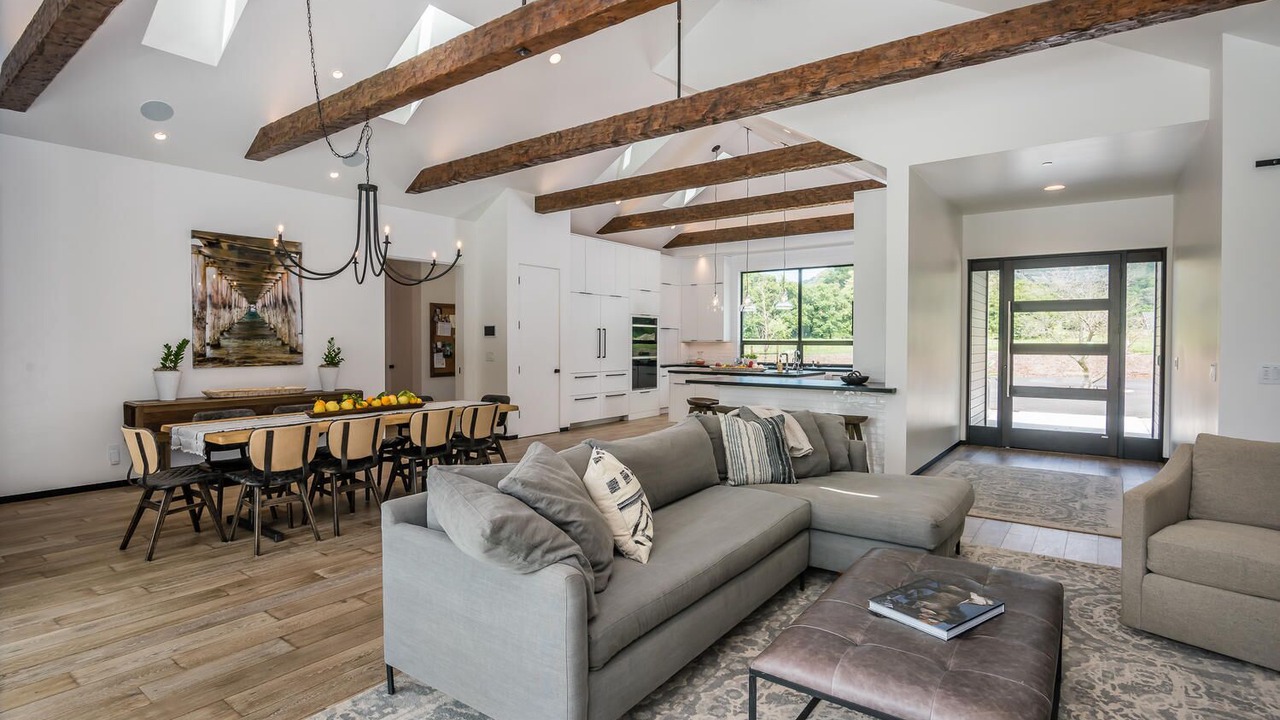 Photo of Livingroom in San Luis Obispo