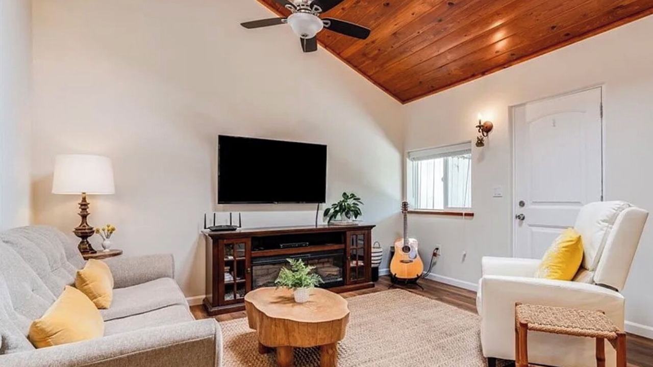 Photo of Livingroom in Callender