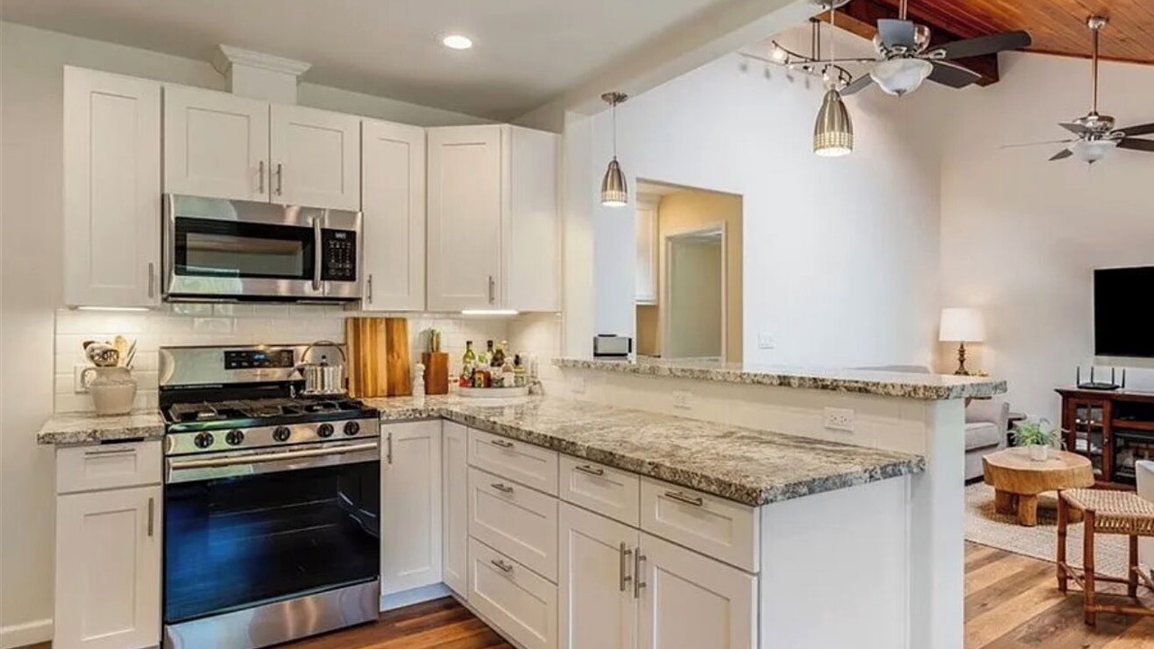 Photo of Kitchen in Callender