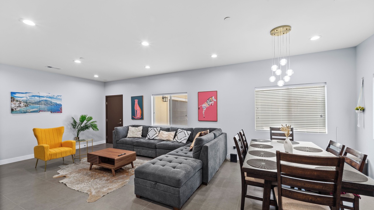 Photo of Livingroom in South San Gabriel