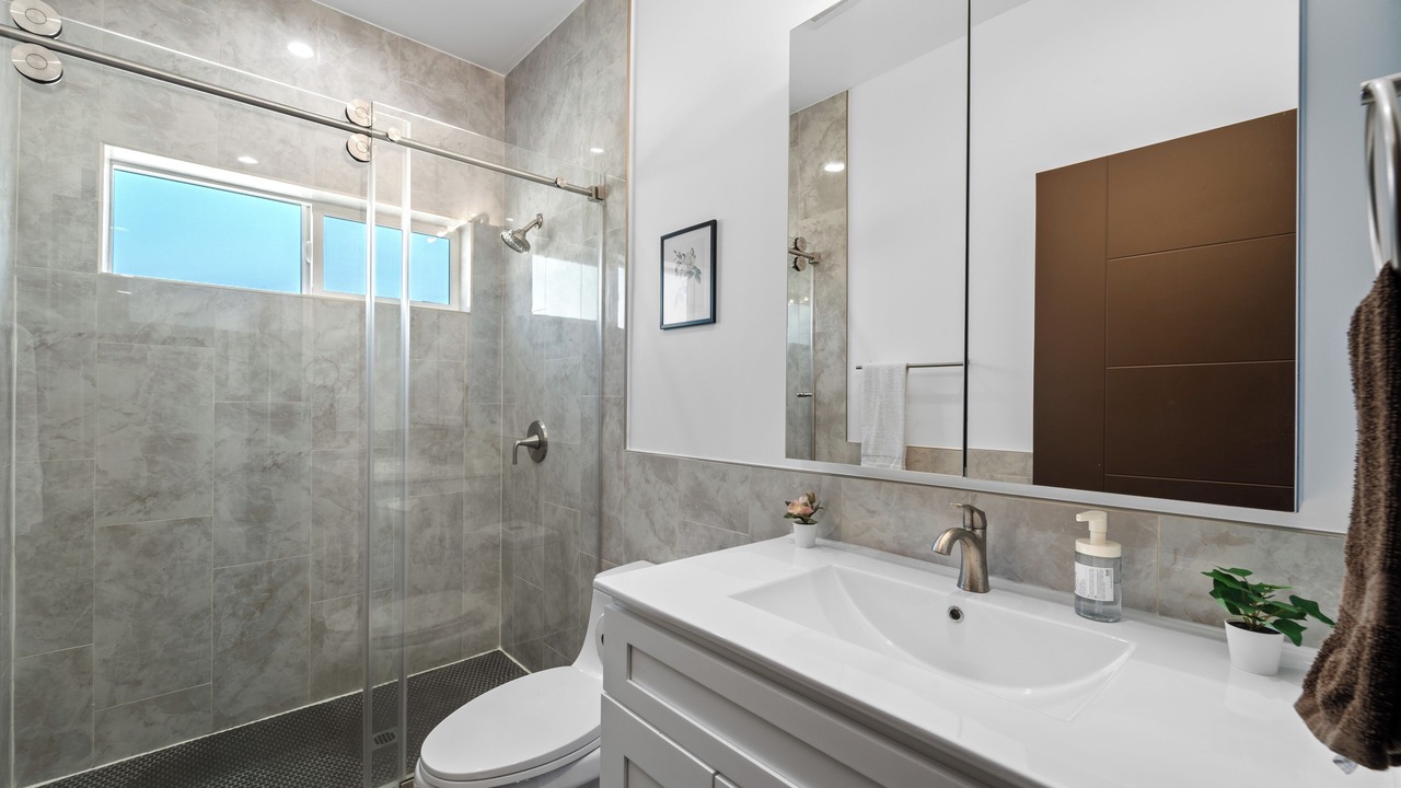 Photo of Bathroom in South San Gabriel