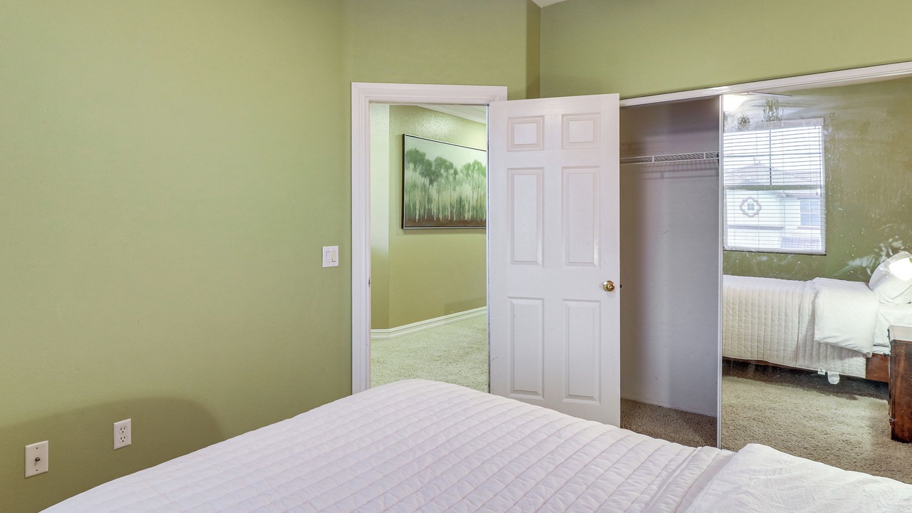 Photo of Bedroom in Palmdale