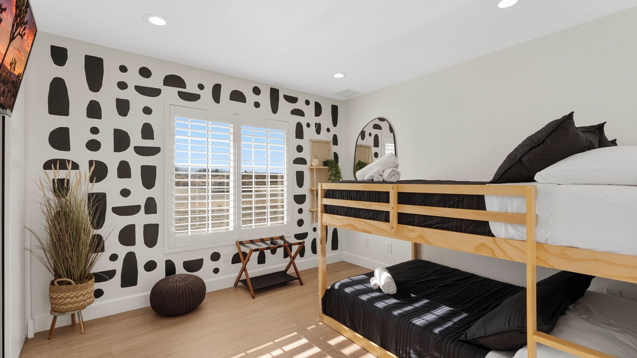Photo of Bedroom in Twentynine Palms