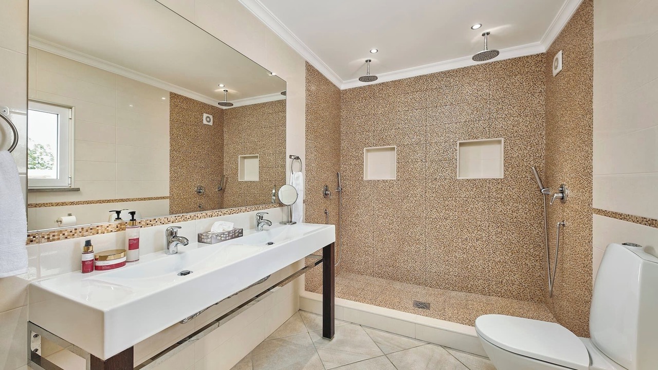 Photo of Bathroom in Tavira