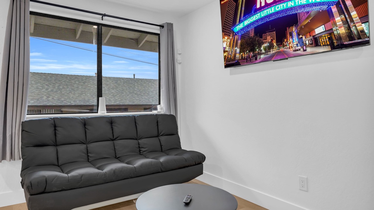 Photo of Livingroom in West University