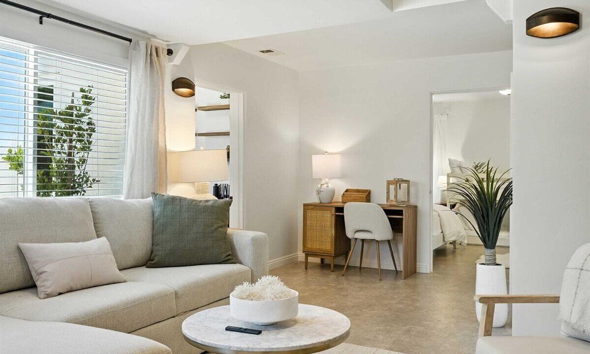 Photo of Livingroom in The Mesa