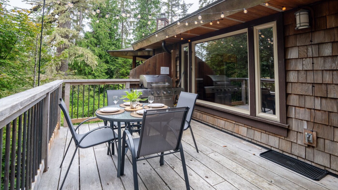 Photo of Others in Tofino