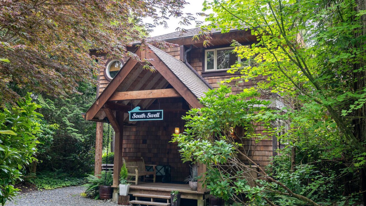 Photo of Others in Tofino