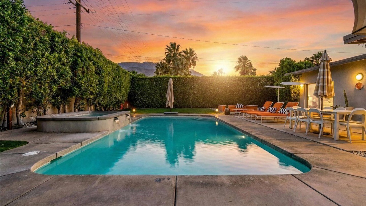 Photo of Outdoor in Sunmor