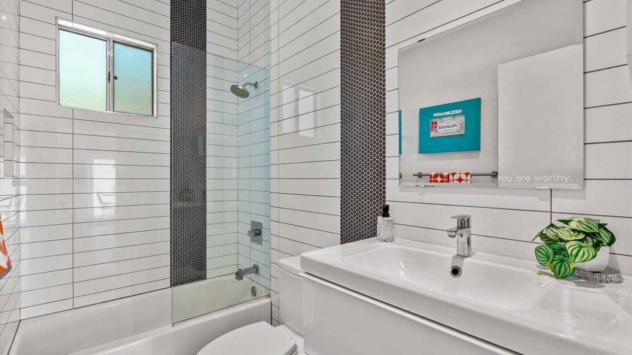 Photo of Bathroom in Sunmor