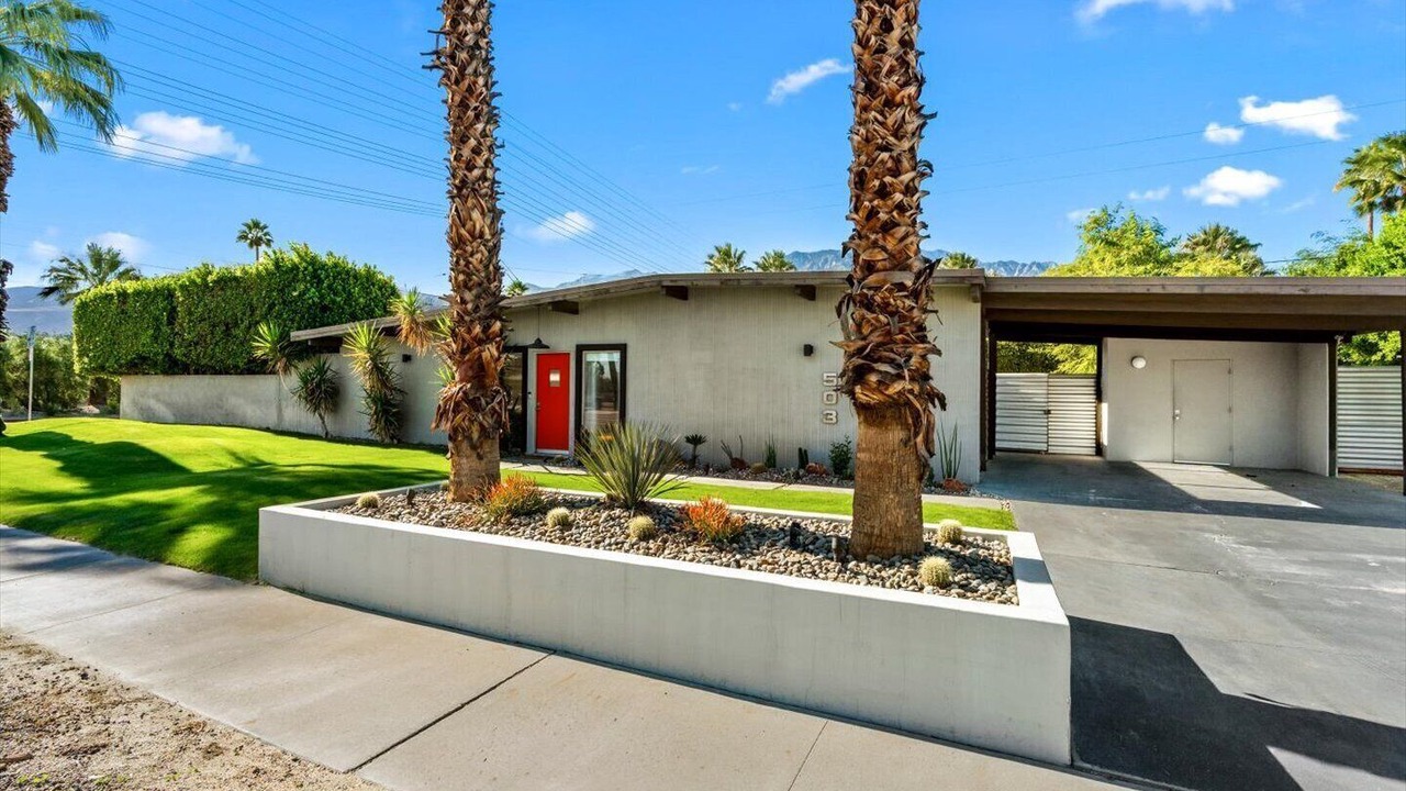 Photo of Outdoor in Sunmor