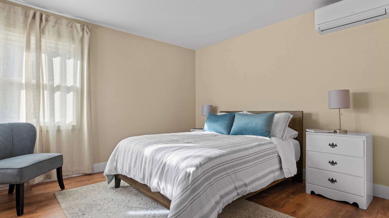 Photo of Bedroom in Healdsburg