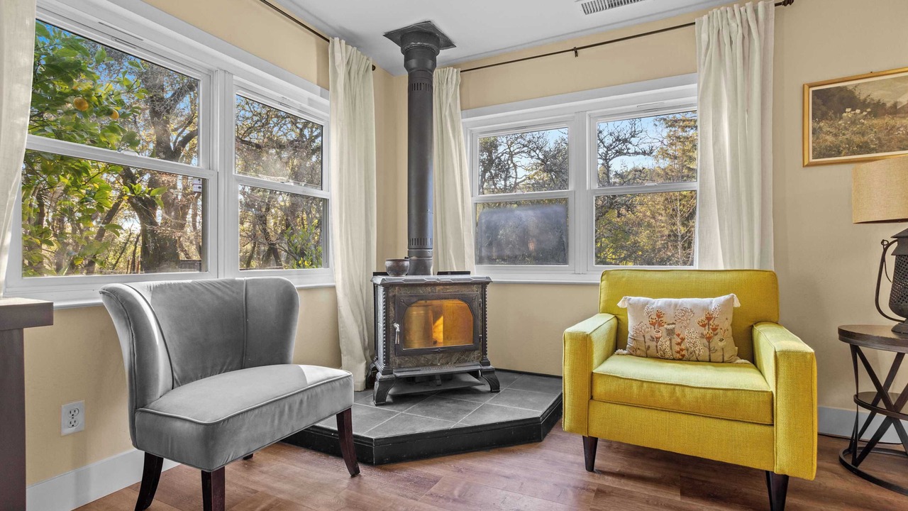 Photo of Livingroom in Healdsburg