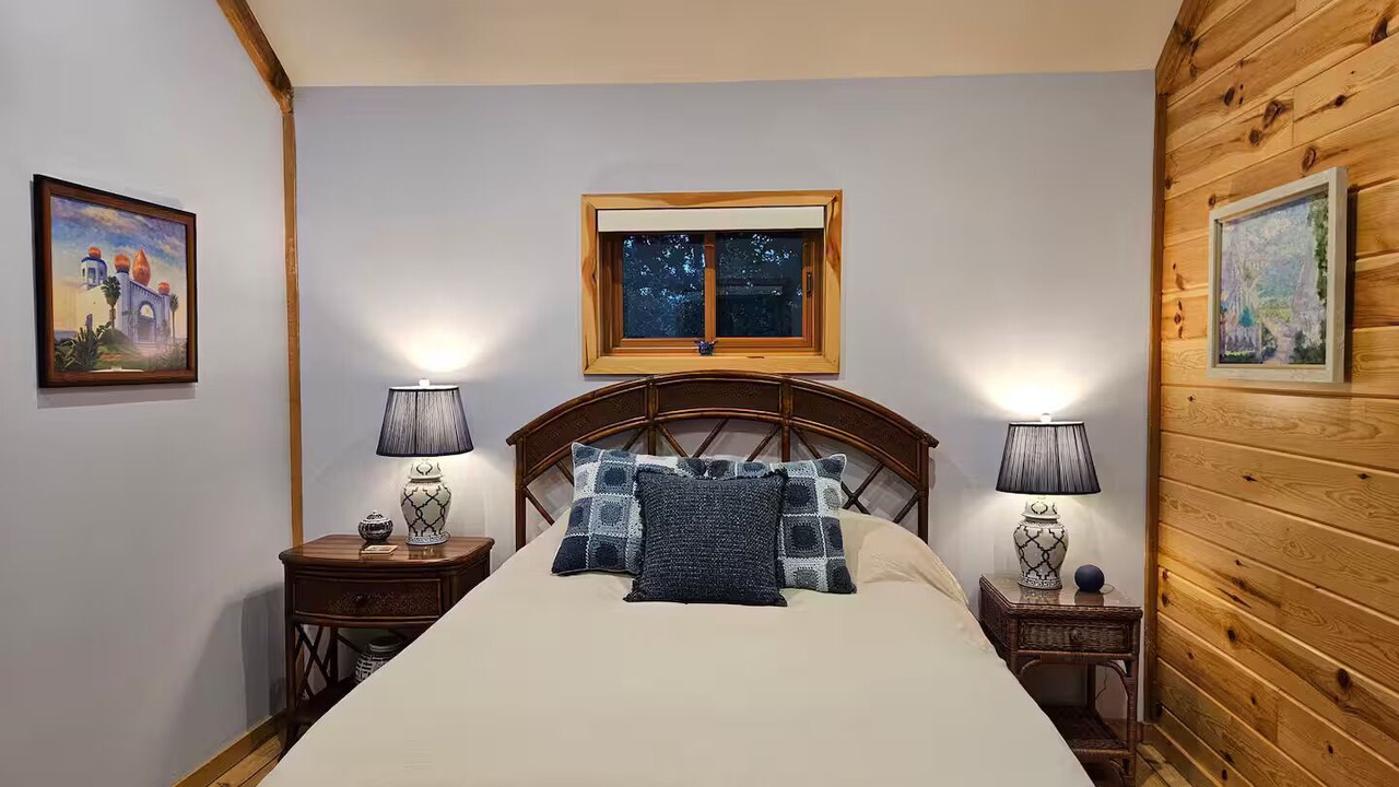 Photo of Bedroom in Pauma Valley