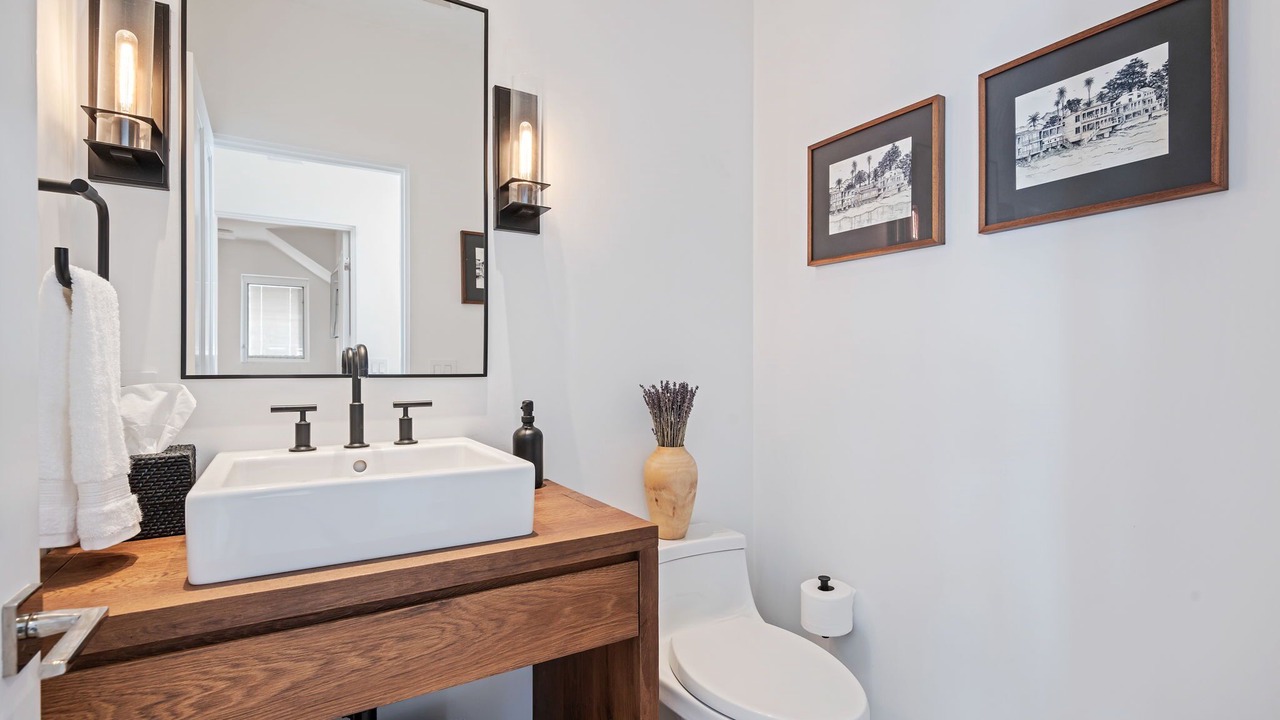 Photo of Bathroom in Montecito
