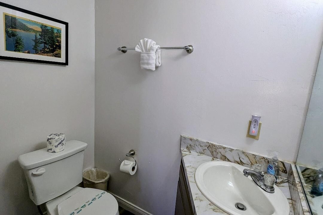 Photo of Bathroom in Big Bear Lake