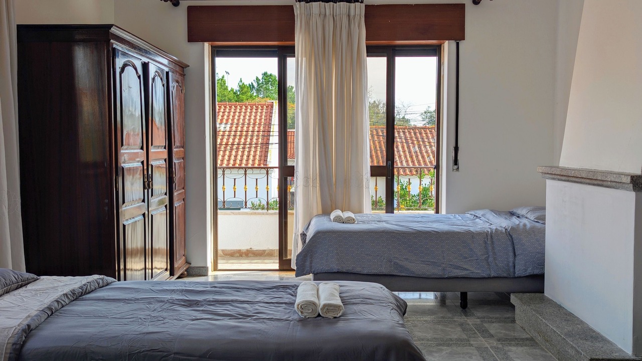 Photo of Bedroom in Charneca de Caparica e Sobreda