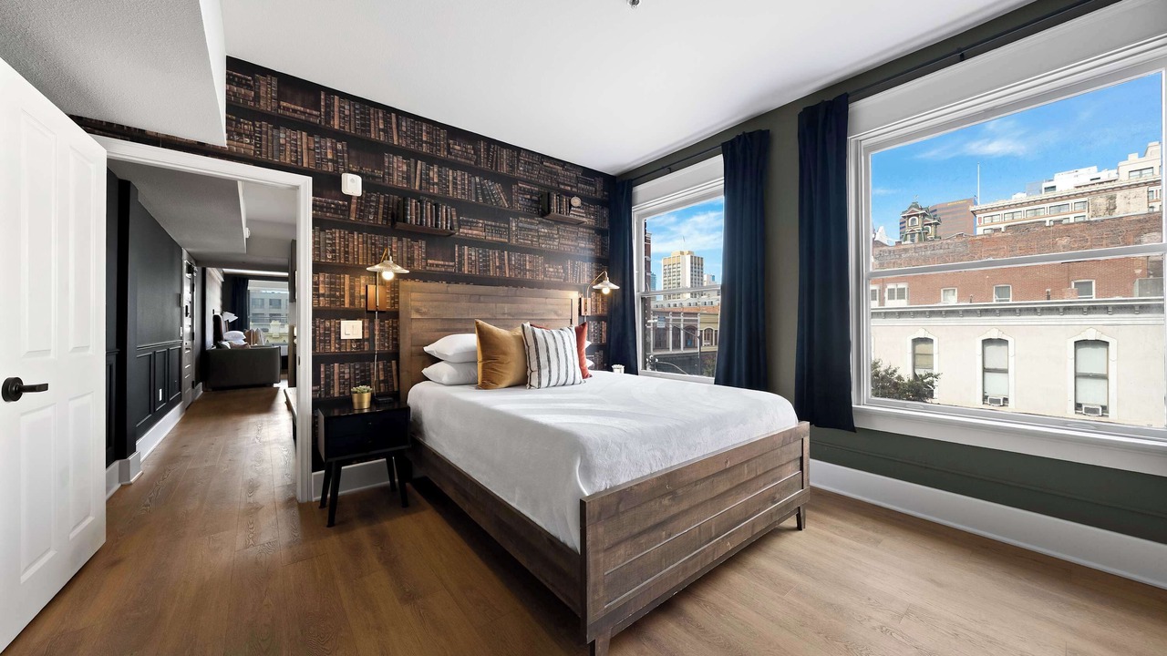 Photo of Bedroom in Gaslamp Quarter
