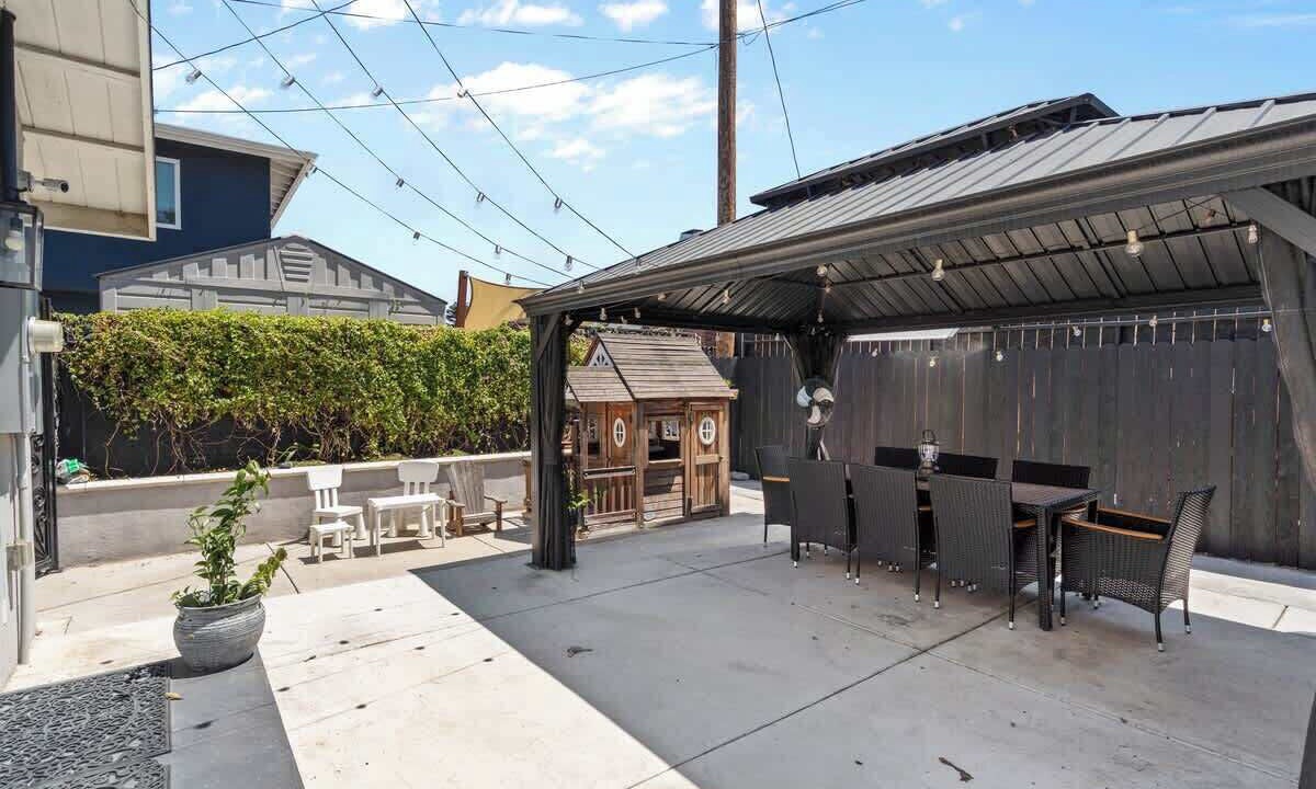 Photo of Outdoor in Westmont