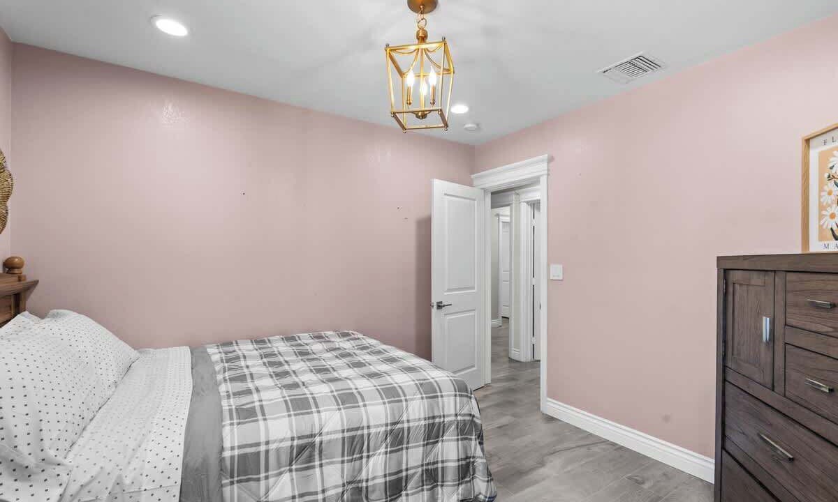 Photo of Bedroom in Westmont