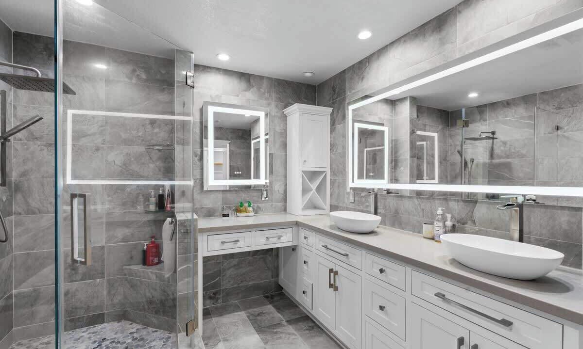 Photo of Bathroom in Westmont
