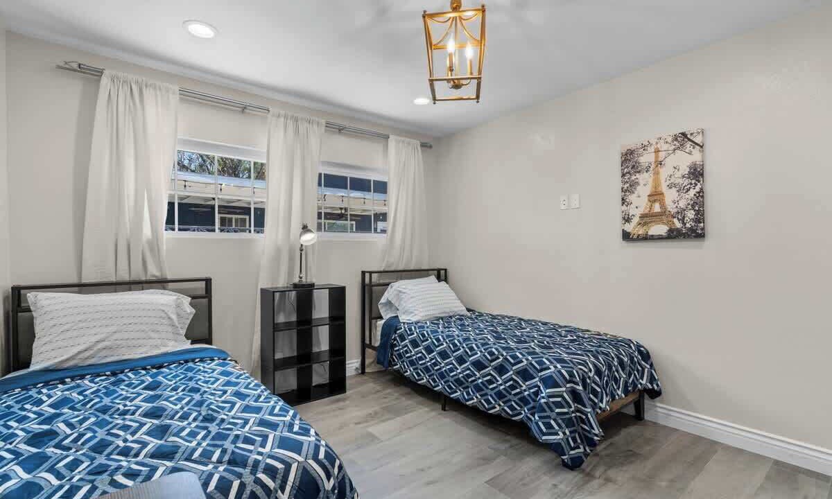 Photo of Bedroom in Westmont