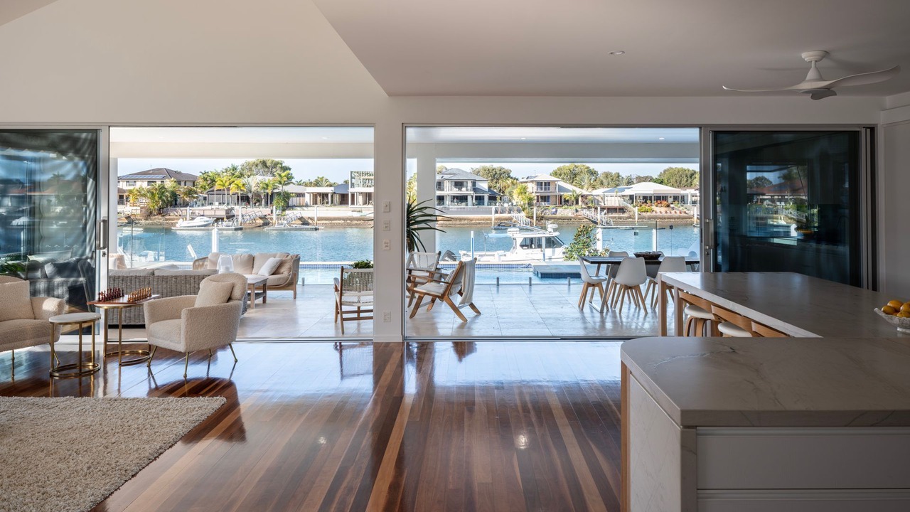 Photo of Others in Pelican Waters